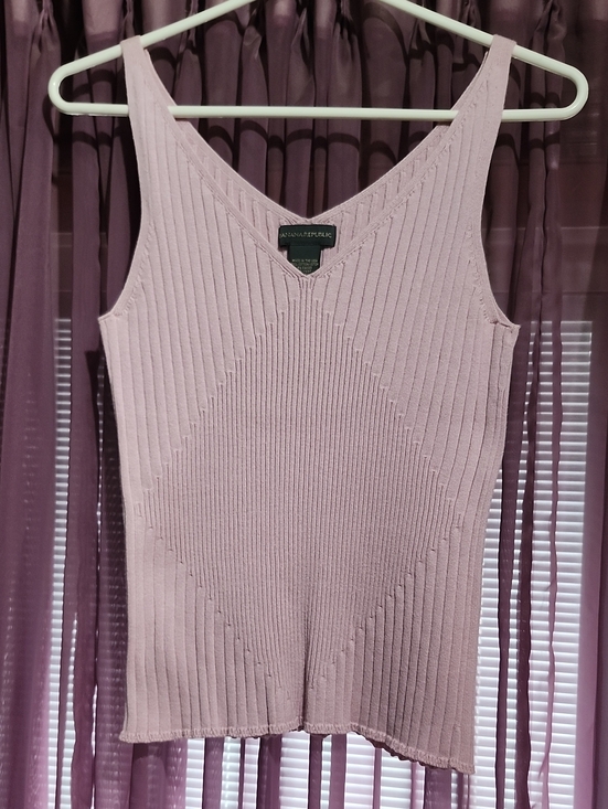 Banana Republic Tops - Banana Republic Lavender Rib Knit Tank Top L